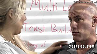 عندما تستكشف زوجة مثيرة مغامرات غرفة نوم جامحة مع معلمها