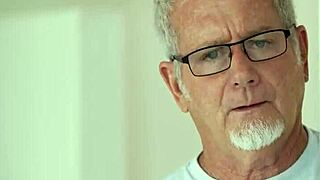 Notmygrandpa - Celestina Blooms เด็กสาวบริสุทธิ์มาหาชายแก่คุย