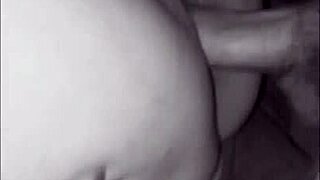 स्टेप मॉम मुझे वॉचिंग करते हुए कैच करती है... उम, सॉरी!