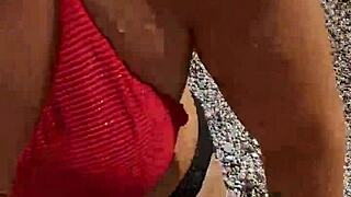 Vrouw zoekt lul op strandvakantie