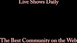 Alix impara a succhiare cazzo con la calda mamma Cherie DeVille