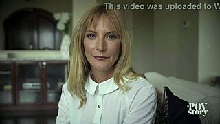 Мона Уэйлз в POV тест-драйве с милф минетом