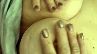 老肥婊子渴望我的鸡巴