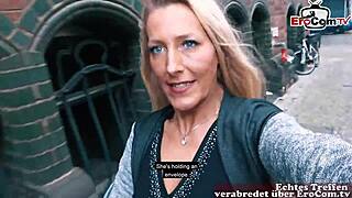 มิลฟ์เยอรมันหน้าอวบลากสาวอายุ 18+ ไปเลสเบี้ยน