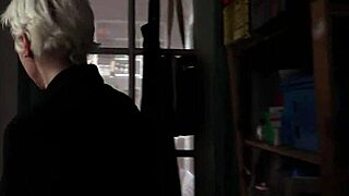 Deutsche MILF Mila Milans riesige hängende Titten in BTS-Anal