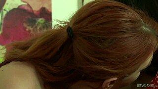 מרסדס קררה מתחברת עם שימייל לפעולה פרועה!