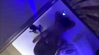 Hermosa colombiana de 18+ agachada y follada duro en motel de playa Miami en POV