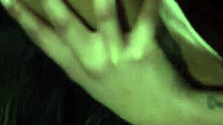 被欺负的宝贝们在禁忌场景中与公婆疯狂三人行