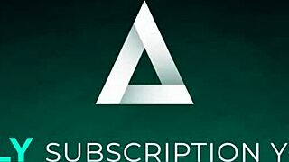 Блондинка милф Тиффани Руссо получает пальцы на ногах обсосанными!