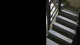 نكت مع خالي على الدرج