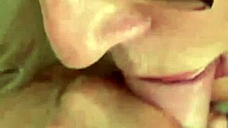 Francúzska blondínka ebony sa ohýna pre sex s priateľom po hádke