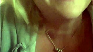 Blond cougar fuckslut tømmer ballene mine med blowjob cumshot på kommando som skitten hore