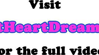 Genç 18+ Lezbiyen Milf'in Islak Amını Yiyor 😜