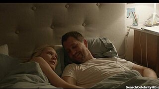 إلين دوريت بيترسن في مشهد فيلم أعمى 2014.