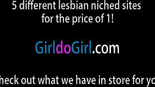 Абелла играет с аналом, жена заходит - хочешь присоединиться?