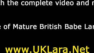 Kousen Brit Zuigt Monster Lul Met Passie