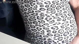 Cosa fa la presidentessa per iniziare la giornata lavorativa?