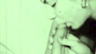 Dark Lantern paljastaa äitipuolien höyryävät synnit retro-tunnustuksissa