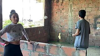 يا واو! التماس المساعدة من جاري تحول إلى شرج بري!