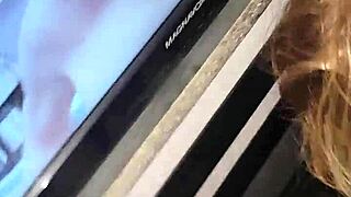 काइलिस ग्लोरी होल में ग्रुप एक्शन के साथ फाइनल वाइल्ड आवर