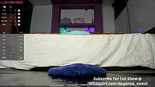 Машина для траха доводит милф с большими сиськами до грязного сквирта