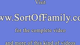 Stor røv teenage 18+ bliver kneppet af sort stedfar