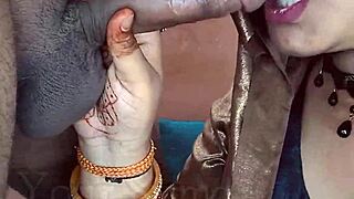 स्टीपआंटी अपने नॉटी नेप्यू से हार्ड पाउंड खाती है। क्या उसने उसके शेव्ड पसी में कुम किया?