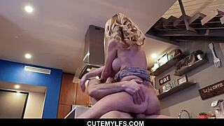 ابن زوج يقنع نفسه أنه يمكن نيك زوجة الأب عندما لا يستطيع زوج الأب - بريستين لي.