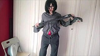 Horúce strip tease vystúpenie od Chantal Channel