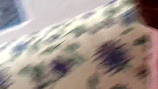 Την τράβηξε την πόρνη MILF και της έδωσε στοματικά που της άρεσαν