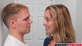 Mostohanéni lopva mélytorokozik unokaöccsén anya háta mögött