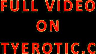 Страстная зрелая милф жаждет грязных развлечений каждую ночь в постели