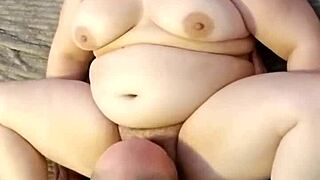 Ух, киска Никки набивается жестко