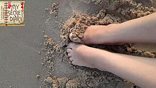 Лизание ног и сосание пальцев в дикой фетиш-компиляции