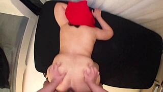 Perfecte Tieten Amateur Milf Wordt Hard Geneukt!