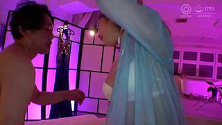 mature cute beauty in soapland service.