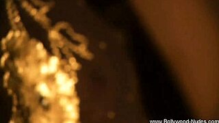 Seductress Indian Milf Dancer