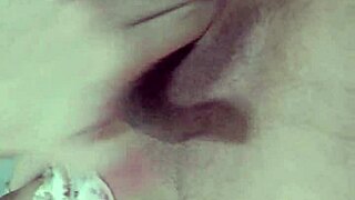 Gosta De Me Ver Destruindo Minha Bucetinha, Mostro Meus Seios Lindos