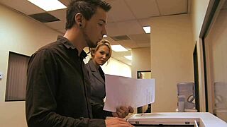 Beauty Sexy Milf Mom Fucked By Boy!