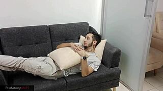 young latina offers blowjob and gets pussy licked before penetration