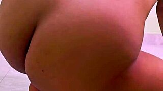 Hot Delhi College Girl in Viral Wet Pussy Clips