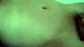 uhh, real homemade vid of me swallowing cock, 100% amatuer stuff