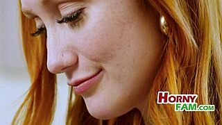 Стъп семеенството тества путка лимити в лудо 4some с руса милф