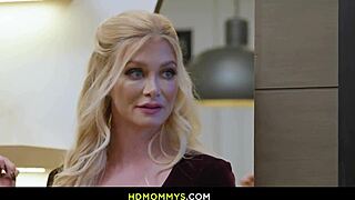 Dziewczyna mamy, przestań się bawić ze wszystkimi naszymi macochami w dzikiej zabawie grupowej