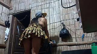 La nueva diva rebelde del porno: primer baile erotic
