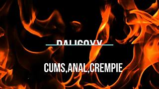 My hermanastra sucks my oiled cock so good