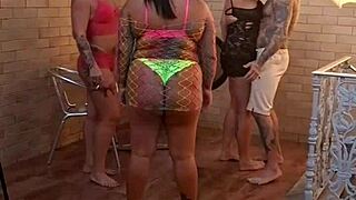 Wild Motel Party with Swingers in Hardcore DP Action