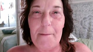 giantess dawnskye1962 in crotchless pantyhose for custom request!