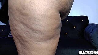 Fat ass ebony mature cums hard solo