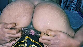 Hot Desi Indian bhabhi gets hairy pussy licked close-up